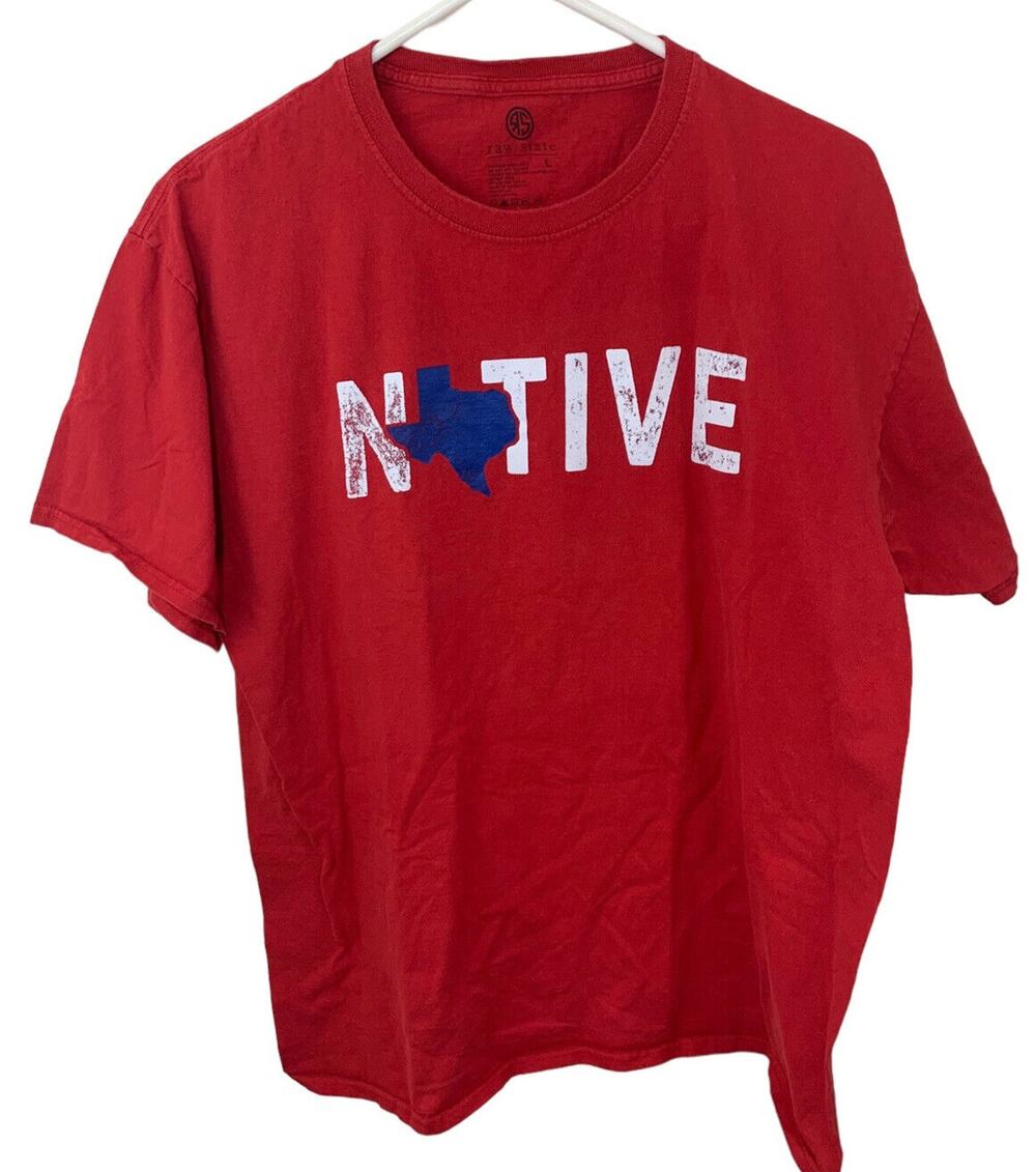 Texas State Short Sleeve Crew Neck T-Shirt Large Native Red Blue Grunge Spellout